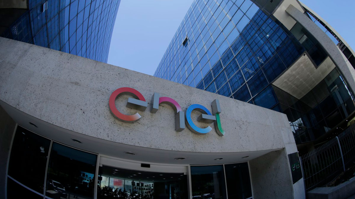 Enel Brasil anuncia venda da empresa no Ceará para reduzir dívida