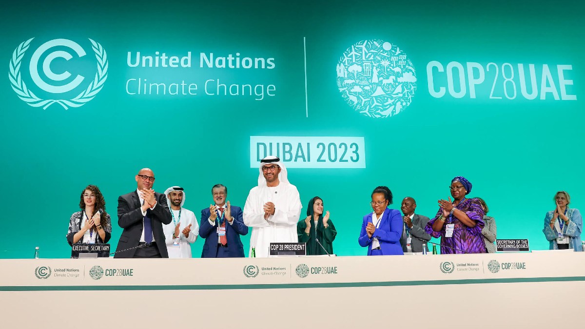 COP 28: novo rascunho cita 'transição', mas não defende eliminação dos  combustíveis fósseis, Meio Ambiente